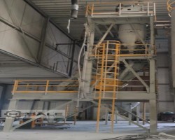 Maschine: EHINGER IMPIANTI Stahlkonstruktion Maschinenpodest ca. 4,8 x 4,6 x 8,7 m