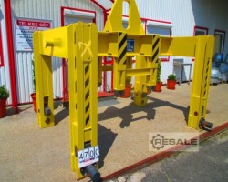 Maschine: IOMINI GRU TLH300 LIFTING STRAHLGERÄT