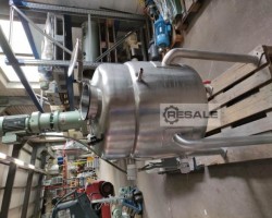 Maschine:   Behälter