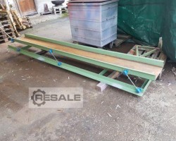 Maschine:   Vibrorinne