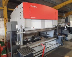 Maschine: BYSTRONIC Hammerle 250 3P CNC Abkantpressen