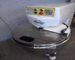Maschine: DIOSNA SP 80D Spiralknetmaschinen