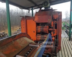 Maschine: VK-32 u Entrindungsmaschine V-32