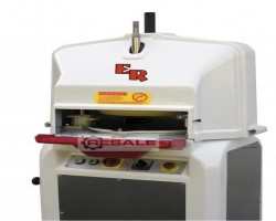 Maschine: ERIKA RECORD Automat Classic Type 4 Brötchenpressen