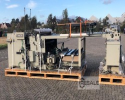 Maschine: TUNKERS S-1450 Laminator - Papier über Bord