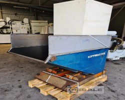 Maschine:   Kippbehälter