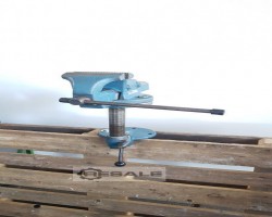 Maschine: WABECO S 40 Schraubstöcke