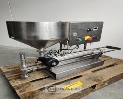 Maschine: KREUZMAYR  Abfüller Kolbendosierfüller