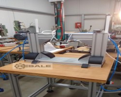 Maschine:   Hydro-Pneumatische Presse 10 kN