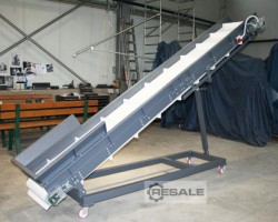 Maschine: VESPA LT-500 Materialförderband  Schrägförderband