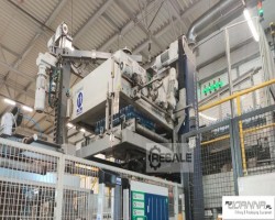 Maschine: KRONES PRESS UNIVERSAL Palettierer