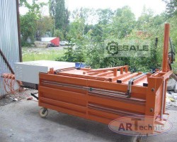 Maschine: HSM 12 GIGANT Ballenpressen