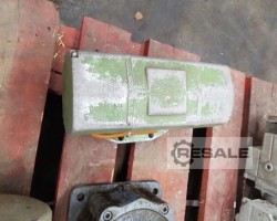 Maschine:   Unwuchtmotor