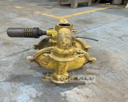 Maschine: VERSA-MATIC E4CA1R110-B Pumpen