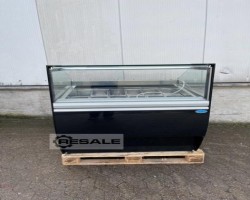 Maschine: PROGET Vetrina G. Gioia Pann 12 E Kühltheken