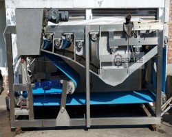 Maschine:  Compact Bandpresse