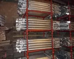 Maschine: COMIPONT  Baustützen lackiert oder verzinkt