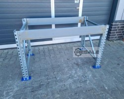 Maschine: SSI SCHäFER PR 350/600 // 1600 x 800 mm Werkbankgestell