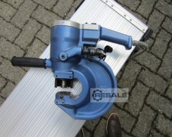 Maschine: NITTO KOHKI - SELFER HS06-1322 Hydaulik-Stanzbügel