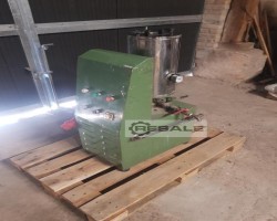 Maschine: COMEC M 8 Perlmühle