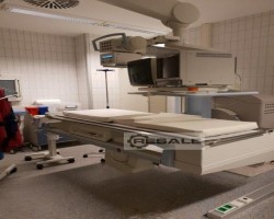 Maschine: SIEMENS AXIOM Iconos R 200 kombiniertes Aufnahme- und Durchleuchtungsgerät