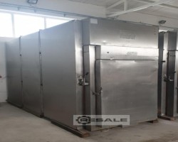 Maschine: MAURER for 3 trollies Rauchschränke