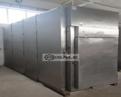 Maschine: MAURER for 4 trollies Rauchschränke