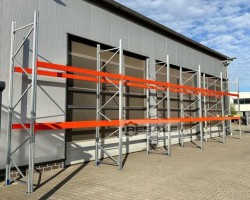 Maschine: BLT ca. 19,60 lfm, H: 450cm, Palettenregale