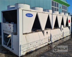 Maschine: CARRIER 30 RB 0802 - Capacity 774 Kw Luft- / wassergekühlter Kühler / Wärmepumpe / Split