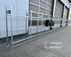 Maschine: META ca. 15 lfm ,  Reifenregale