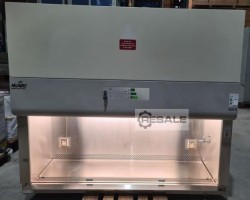 Maschine: NUAIRE NU-440-600E Sicherheitswerkbänke