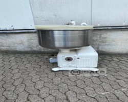 Maschine: DIOSNA S 120 Plus Hubkneter