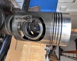 Maschine: MAK M25 Kolben