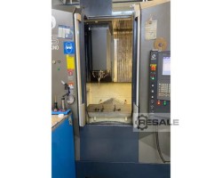 Maschine: MAKINO F5 Vertikalfräsmaschinen