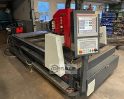 Maschine: BAYKAL BPH 1503 + Hypertherm HPR 130 Plasmaschneidgeräte
