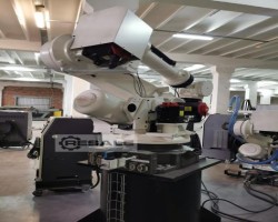 Maschine: FANUC R-2000iB/210F Roboter