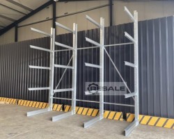 Maschine:  H:426cm Kragarmregale