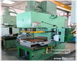 Maschine: WMW PYE 100SS Hydraulische Einständerpressen