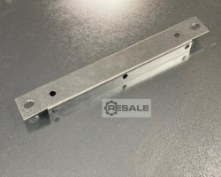 Maschine: DEXION P90/ 300 mm Regalverbinder