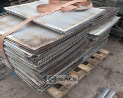 Maschine: E BACKBLECHE  Backbleche