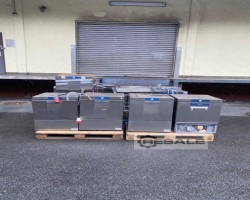 Maschine: HOBART FXS-70NB Spülen