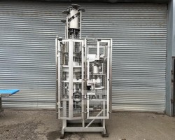 Maschine: CARRUTHERS Six-pak 46000 Volumetrischer Füller