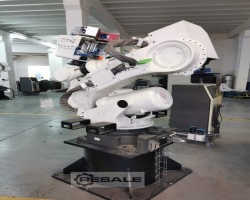 Maschine: FANUC R-2000iB/210F Handling