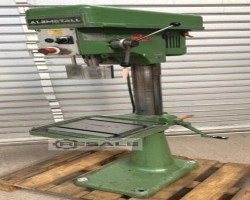 Maschine: ALZMETALL AX 2 Säulenbohrmaschinen