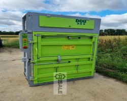 Maschine: MASCH.-FABR. BERMATINGEN DIXI 25 S Ballenpressen