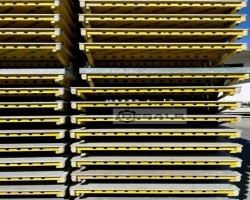 Maschine: DOKA Dokadek trägerlose Handschalung