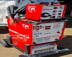 Maschine: FRONIUS TPS330 MIG MAG Schutzgasschweissgeräte