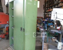 Maschine:   Schiebetürschrank