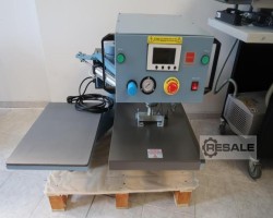 Maschine: ADKINS OM 1000 Buchpressen