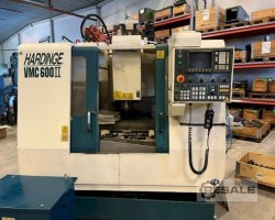 Maschine: HARDINGE VMC 600II Vertikalfräsmaschinen